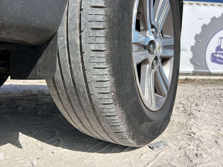 2016-chevrolet-traverse-image-25