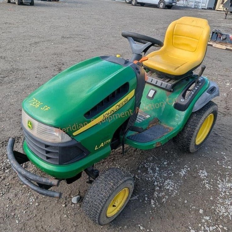 JOHN DEERE 175