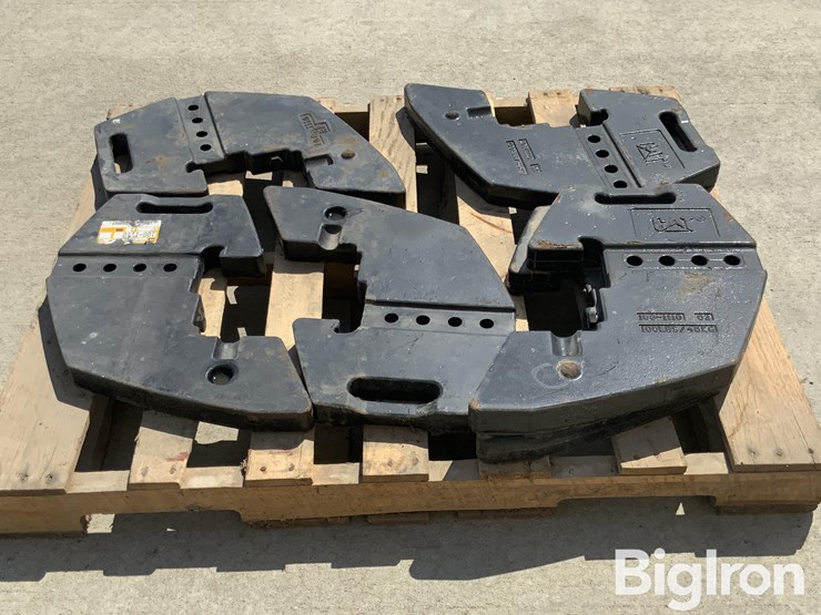 caterpillar-100-image-4