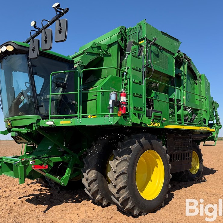 2018 JOHN DEERE CS690