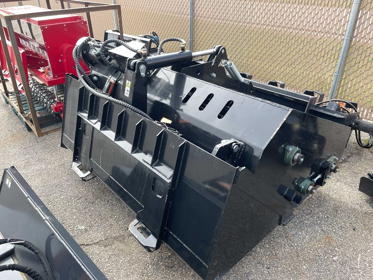 #14006-•-unused-agt-skid-steer-rock-hound-(o11)-image-1