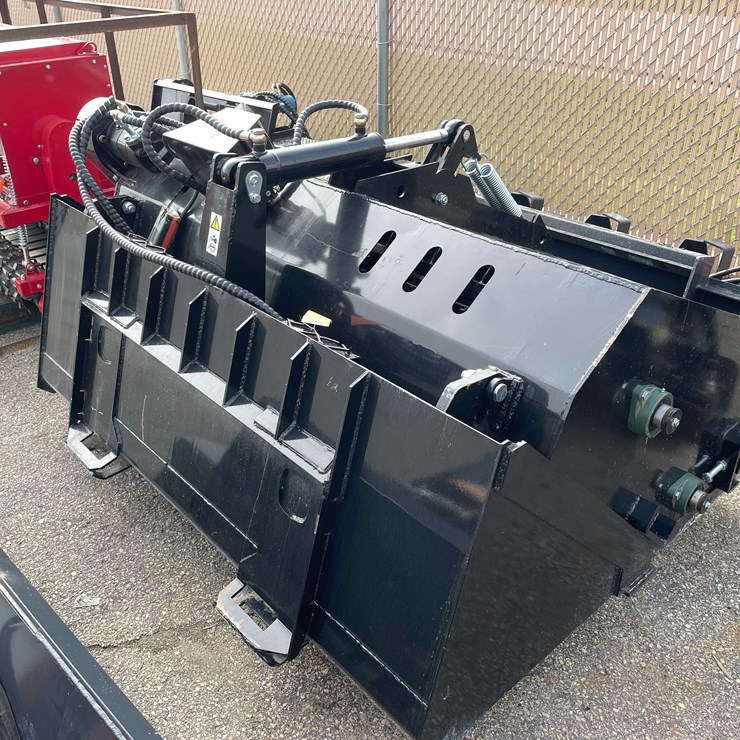 #14006 • Unused AGT Skid Steer Rock Hound (O11)