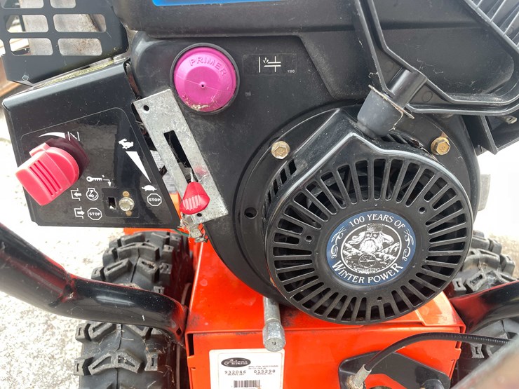 #14034-•-ariens-724-snowblower-(o4)-image-27