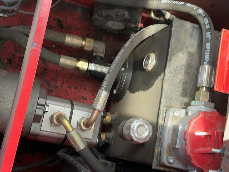 #1000-•-sda140t-mini-skid-steer-loader-with-bucket-&-fork-attachments-image-28