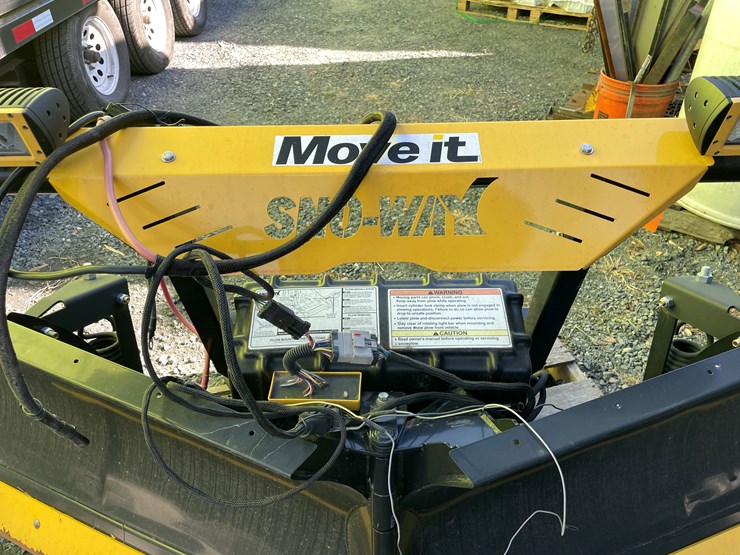 2023-jeep-wrangler-image-5