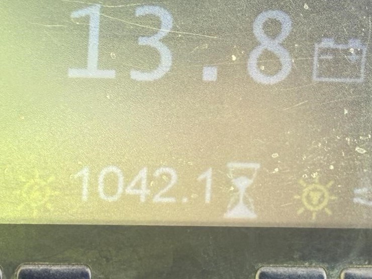 2021-gehl-rt105-image-15