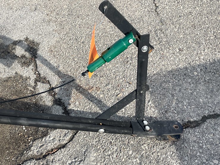 #14024-•-pull-type-lawn-spreader-(o3)-image-14