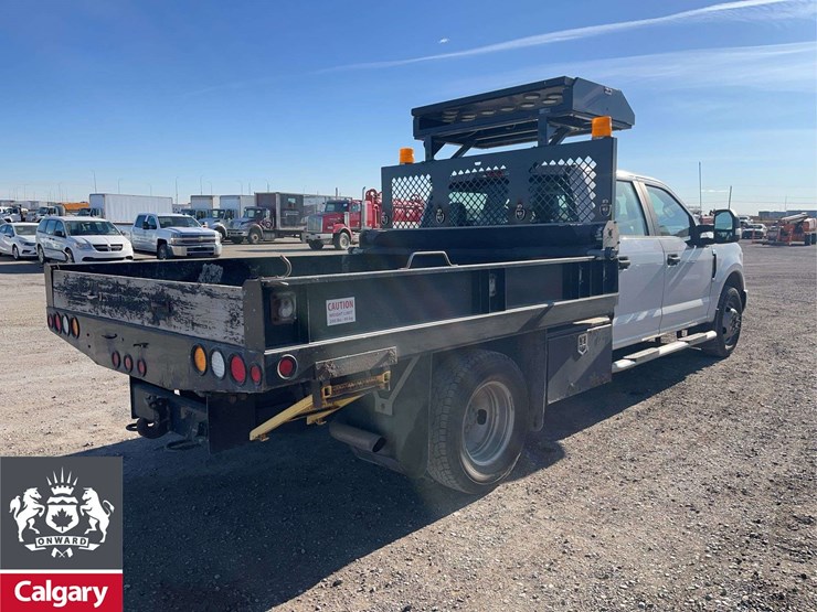 2017-ford-f350-image-4