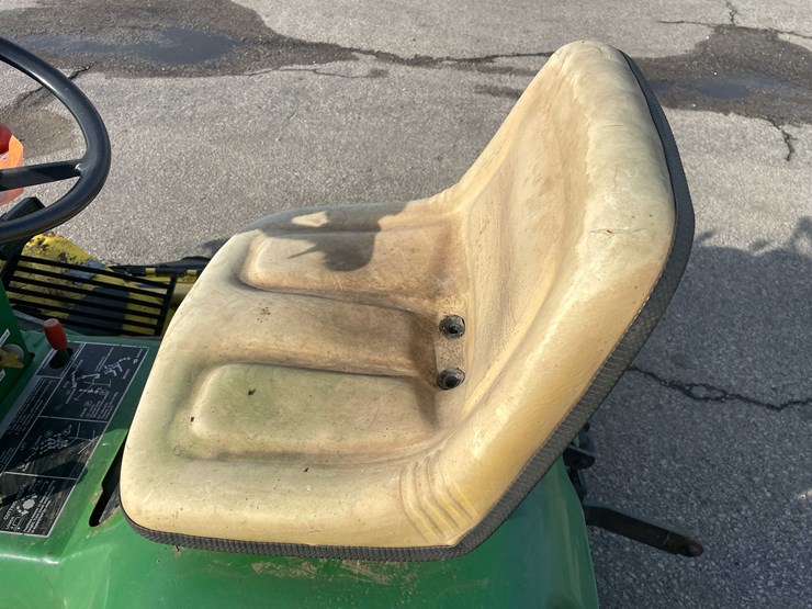 john-deere-400-image-26