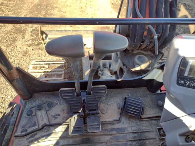 kubota-kx040-4-image-10