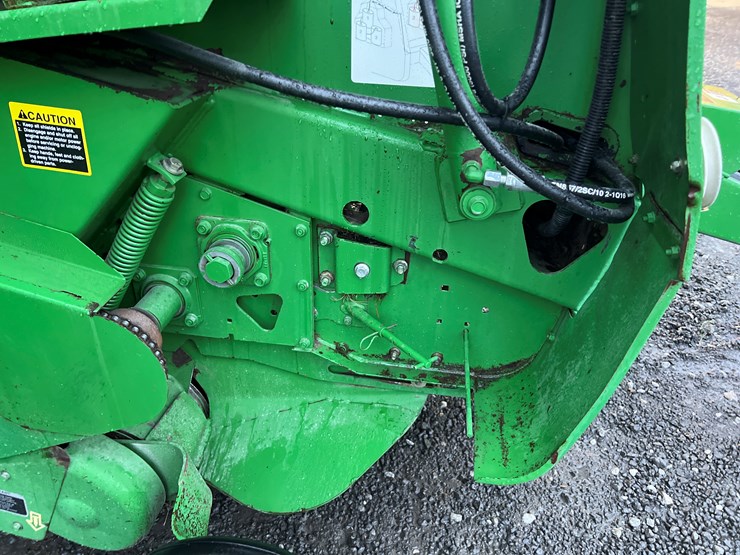 john-deere-566-image-14