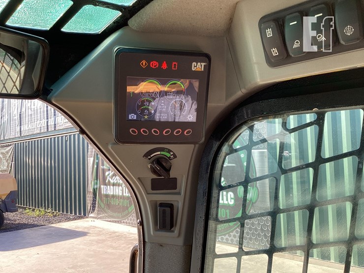2022-caterpillar-272d3-image-16