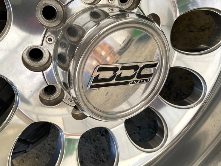 dodge-ram-4500-image-2