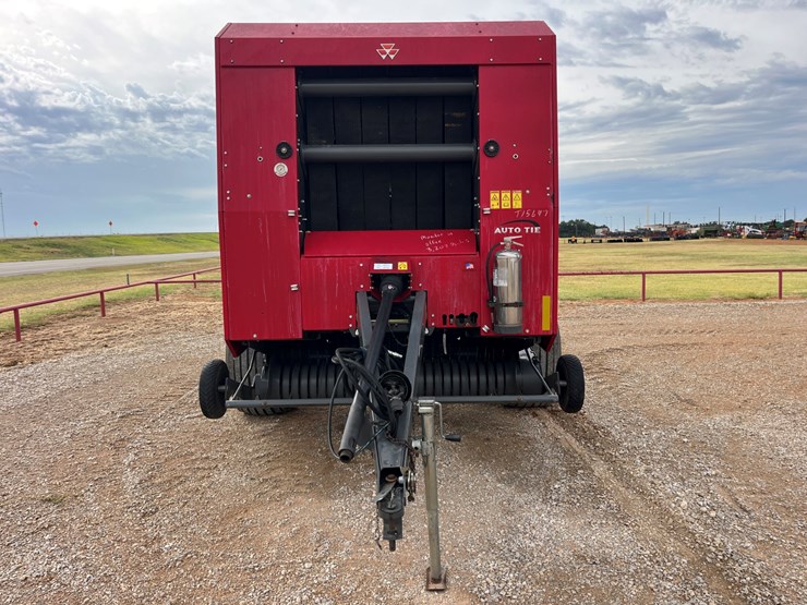 2017-massey-ferguson-2946-image-5