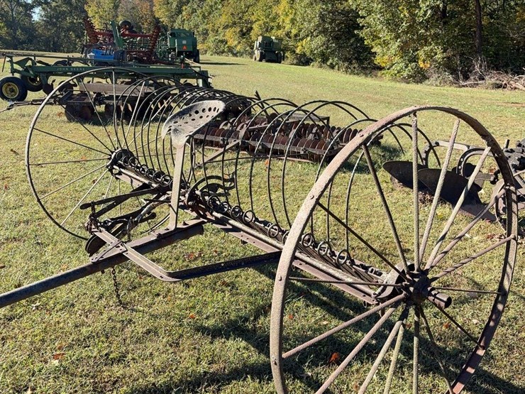 pull-type-hay-rake-image-4