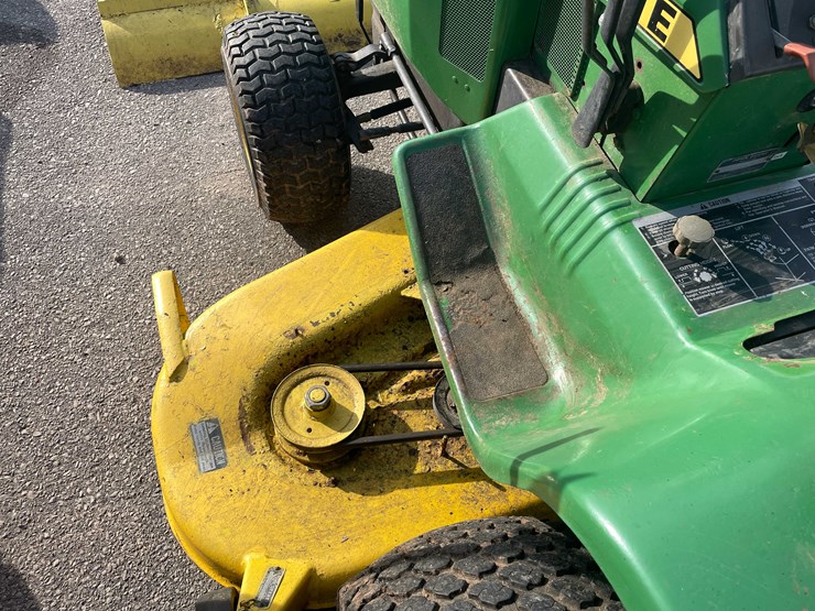 john-deere-400-image-28