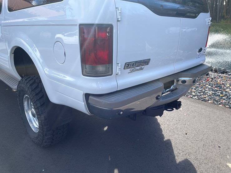 2002-ford-excursion-limited-image-40