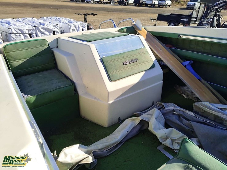 1977-glastron-crestlite-boat-calkins-image-11