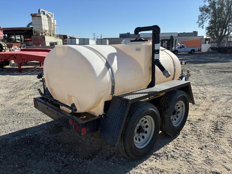 2019-wylie-&-son-exp-500-towable-water-buffalo-image-3