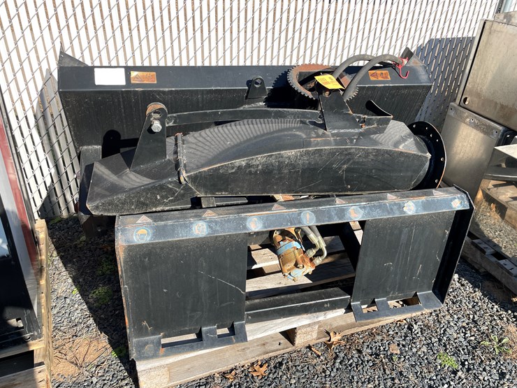 #5669-•-unused-60"-skid-steer-mount-snowblower-image-1