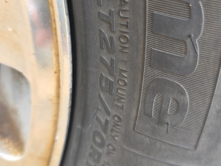 2009-ford-f350-image-19