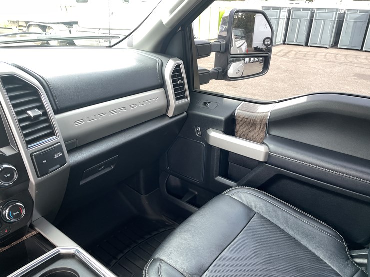 2019-ford-f350-xlt-lariat-image-62