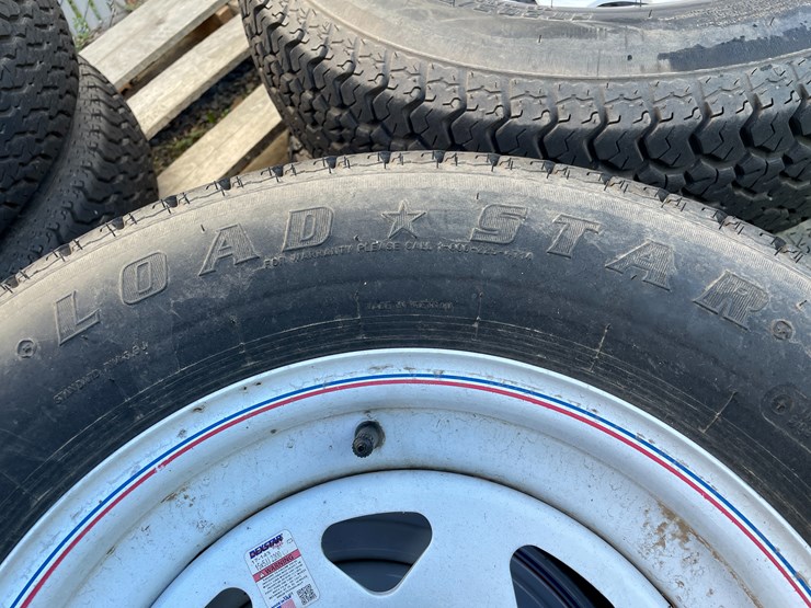 #5706-•-(2)-st205/75d15-tires-on-5-bolt-rims-image-7