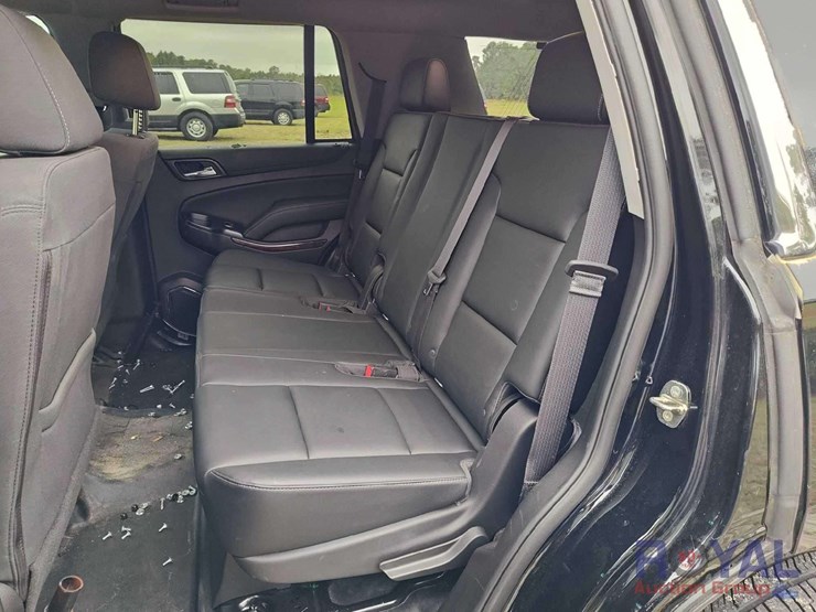 2018-chevrolet-tahoe-image-26