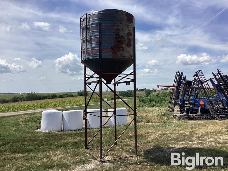 13'-tall-grain-storage-image-8