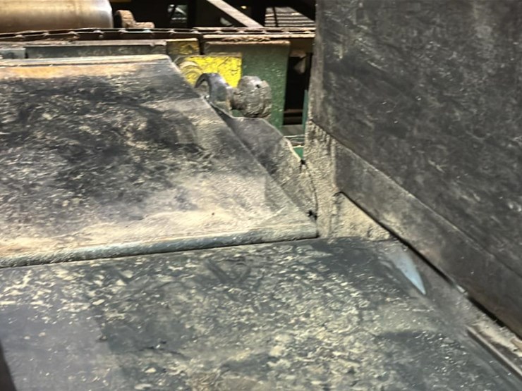 #112-•-roller-belt-conveyor-image-7