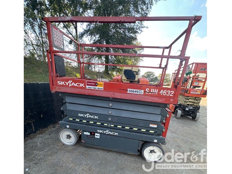 2016-skyjack-sj4632-image-1