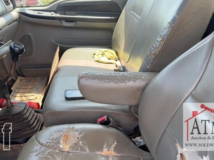 2007-ford-f750-image-18