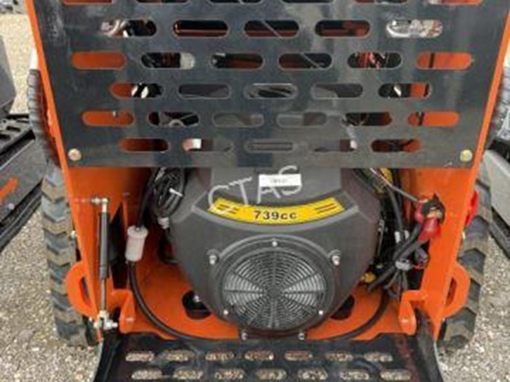 #70-•-land-hero-mini-skid-steer---model:-ldh-t460-image-6