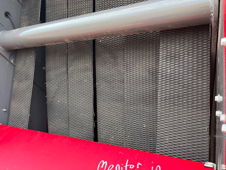 2017-massey-ferguson-2946-image-2