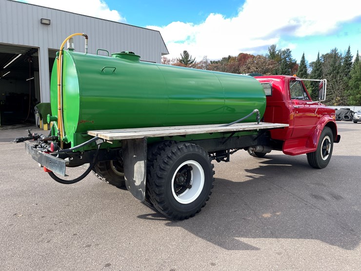 1969-chevrolet-c30-image-5