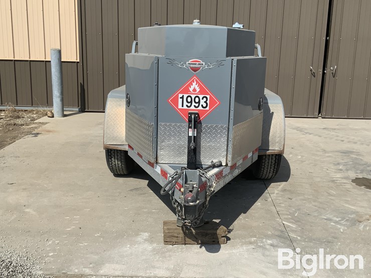2013-thunder-creek-adt500-500-gal-t/a-fuel-trailer-image-2
