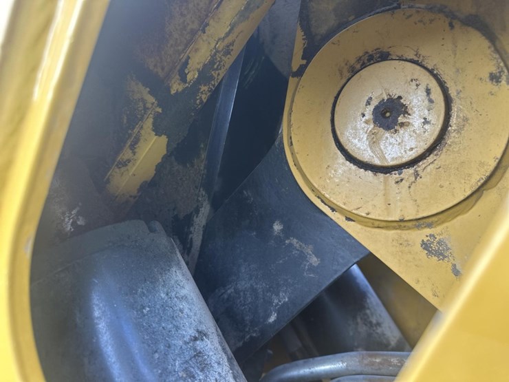 2012-caterpillar-930h-image-28