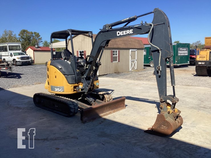 2020-deere-35g-image-6