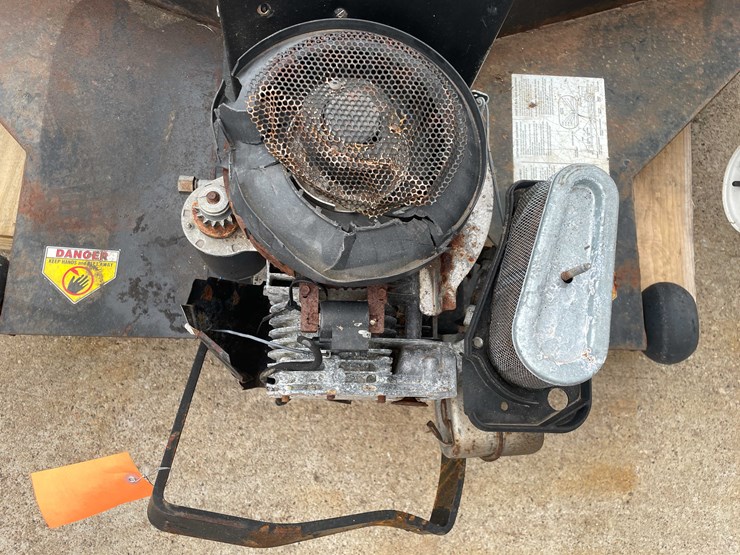 #14036-•-pull-behind-lawn-mower-(o4)-image-18