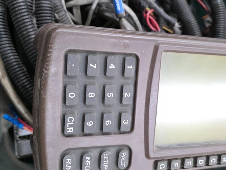 john-deere-brown-box-green-star-display-image-11