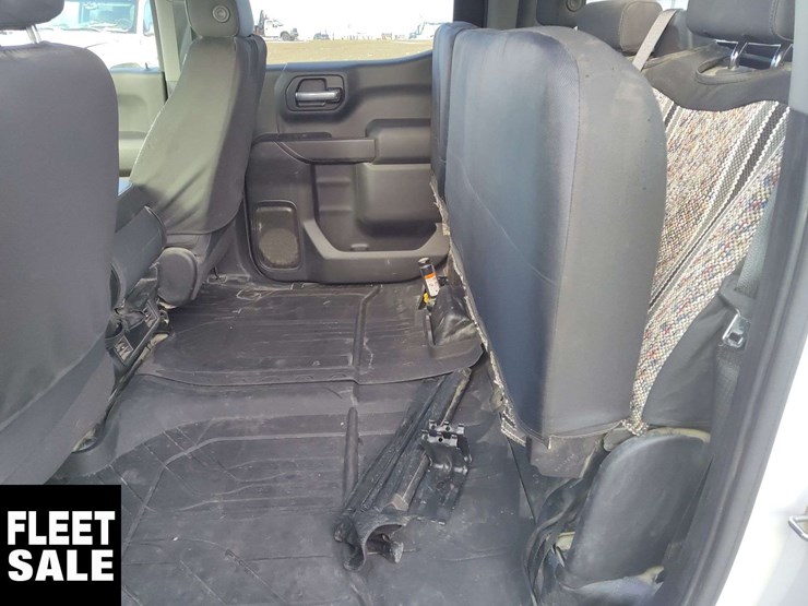 2020-chevrolet-silverado-1500-image-13