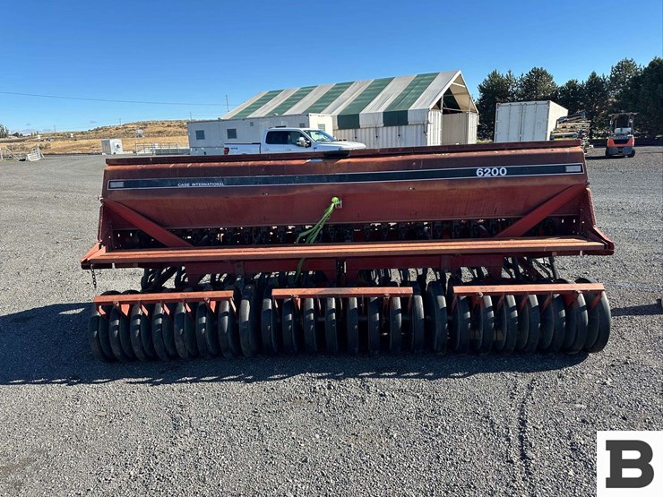 case-ih-6200-image-4