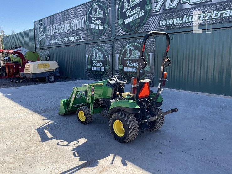 2014-john-deere-1023e-image-2