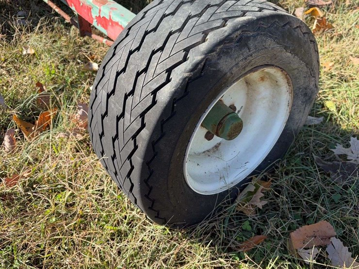 john-deere-15ft-head-cart-trailer-image-8