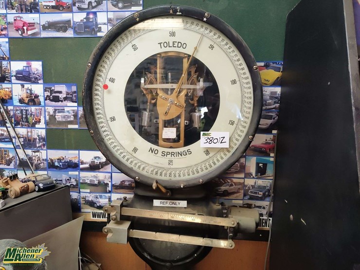 toledo-vintage-industrial-railroad-scale-image-4