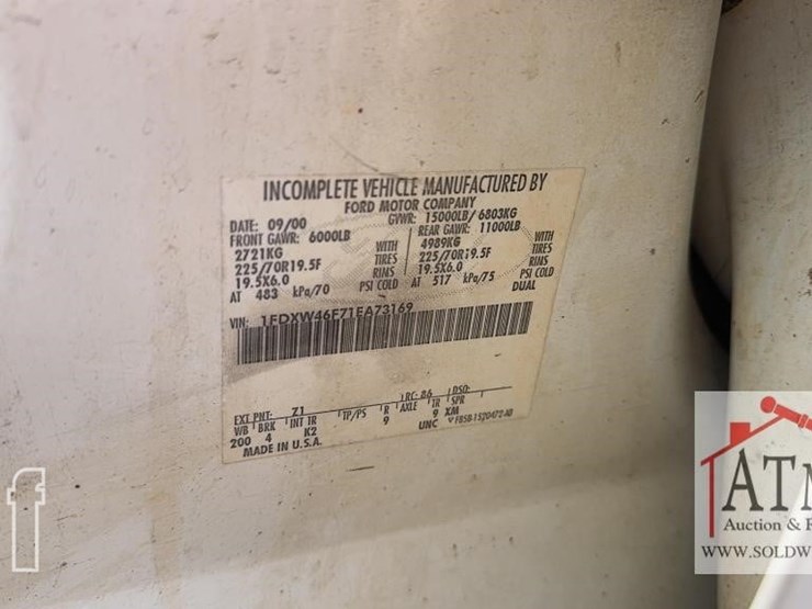 2001-ford-f450-image-11