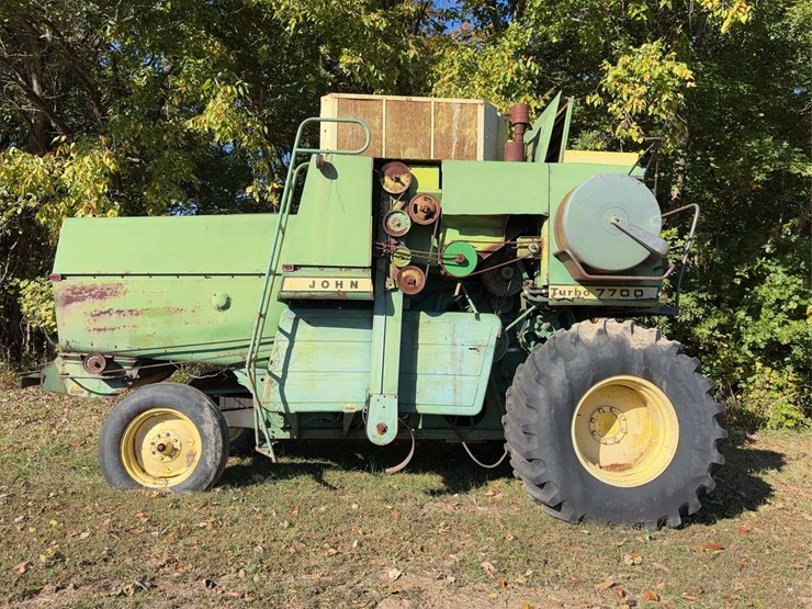 john-deere-7700-image-4