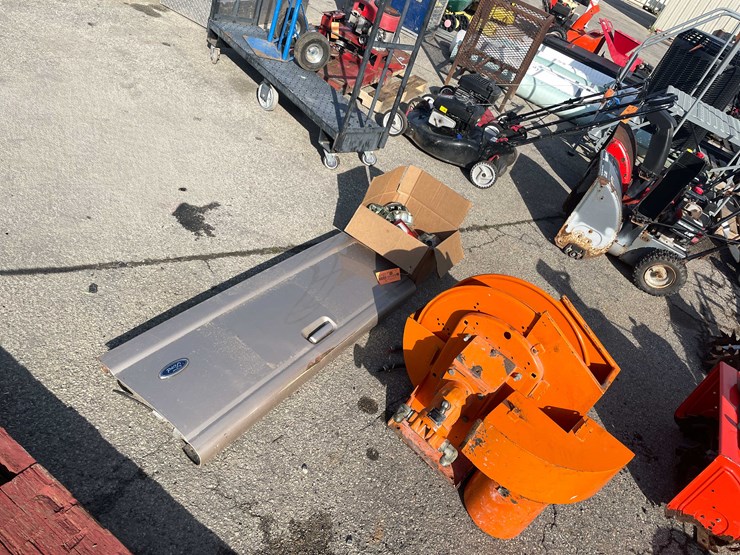 #14101-•-ford-parts-(o4)-image-8