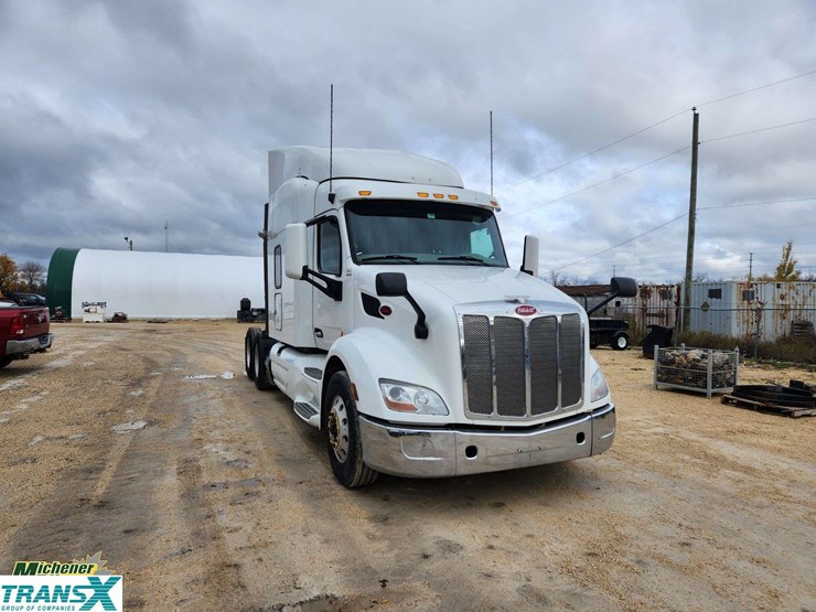 2018-peterbilt-579-image-2