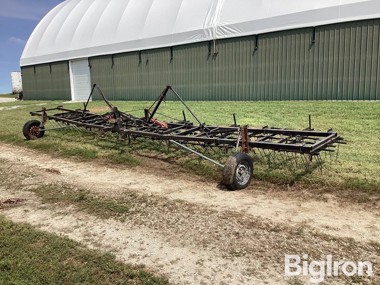 30'-folding-tine-weeder-image-1